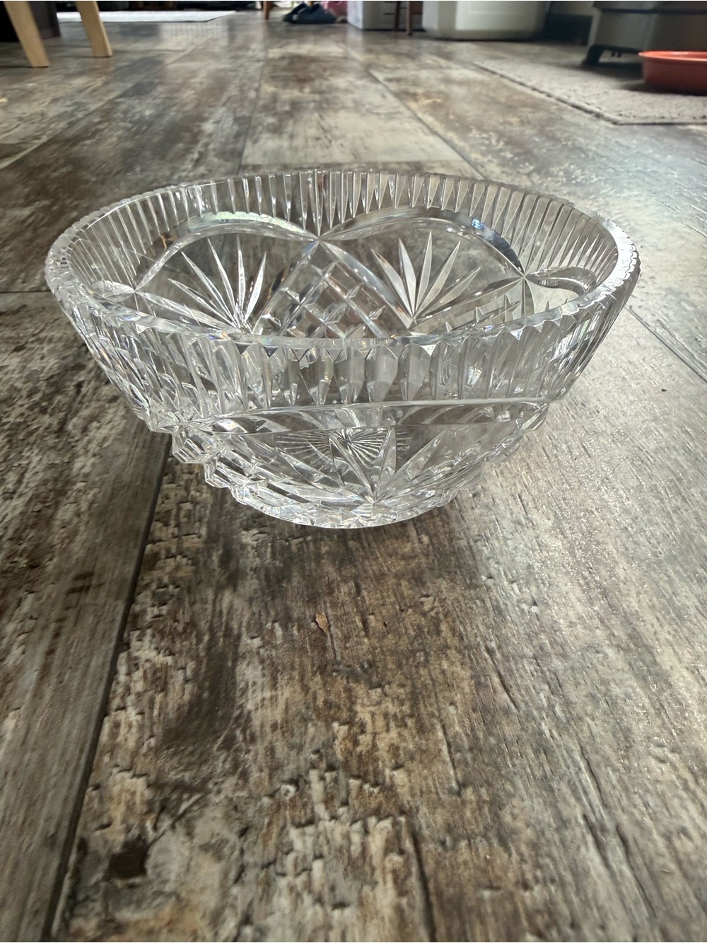 Heritage Irish Crystal 5.5 inch blarney visitors bowl with box